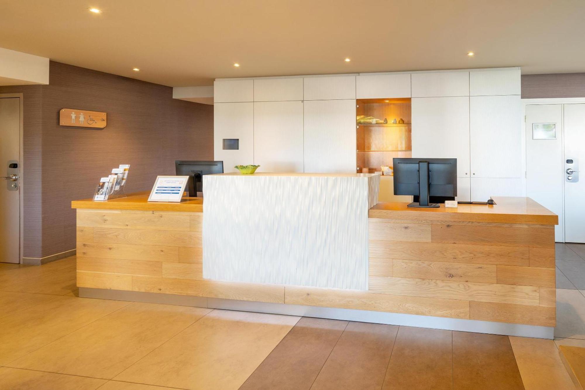 Sure Hotel By Best Western Rennes Chantepie Exterior photo